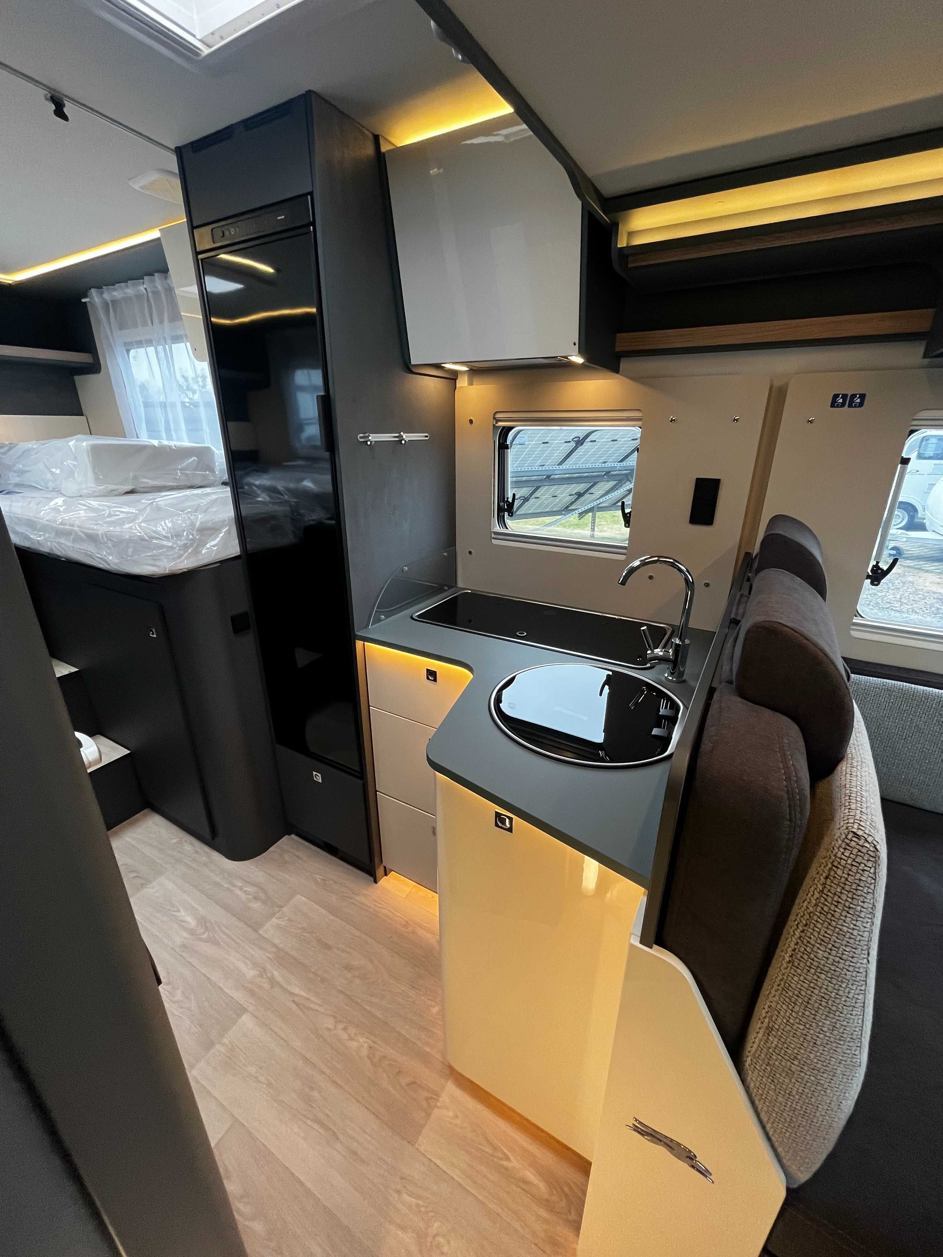 Kamper Nowa LAIKA KOSMO L319 Hit Hymer XCAMP