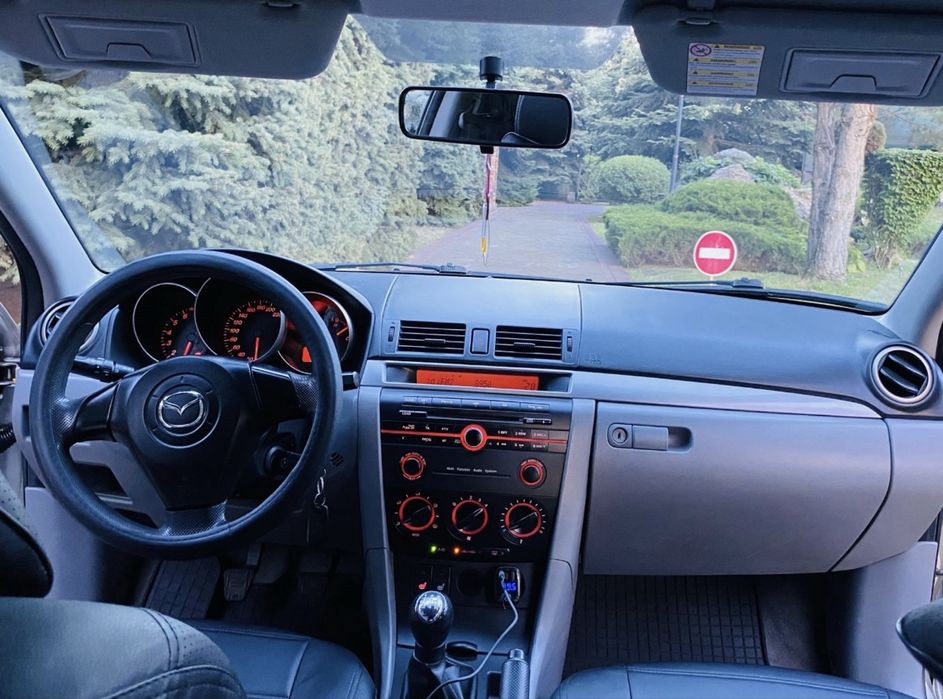 Mazda 3, 2005 рік | 1.6 бензин | Механіка | 211 тис. км