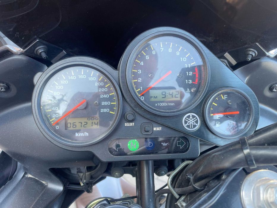 Yamacha Fazer 1000 stan igła