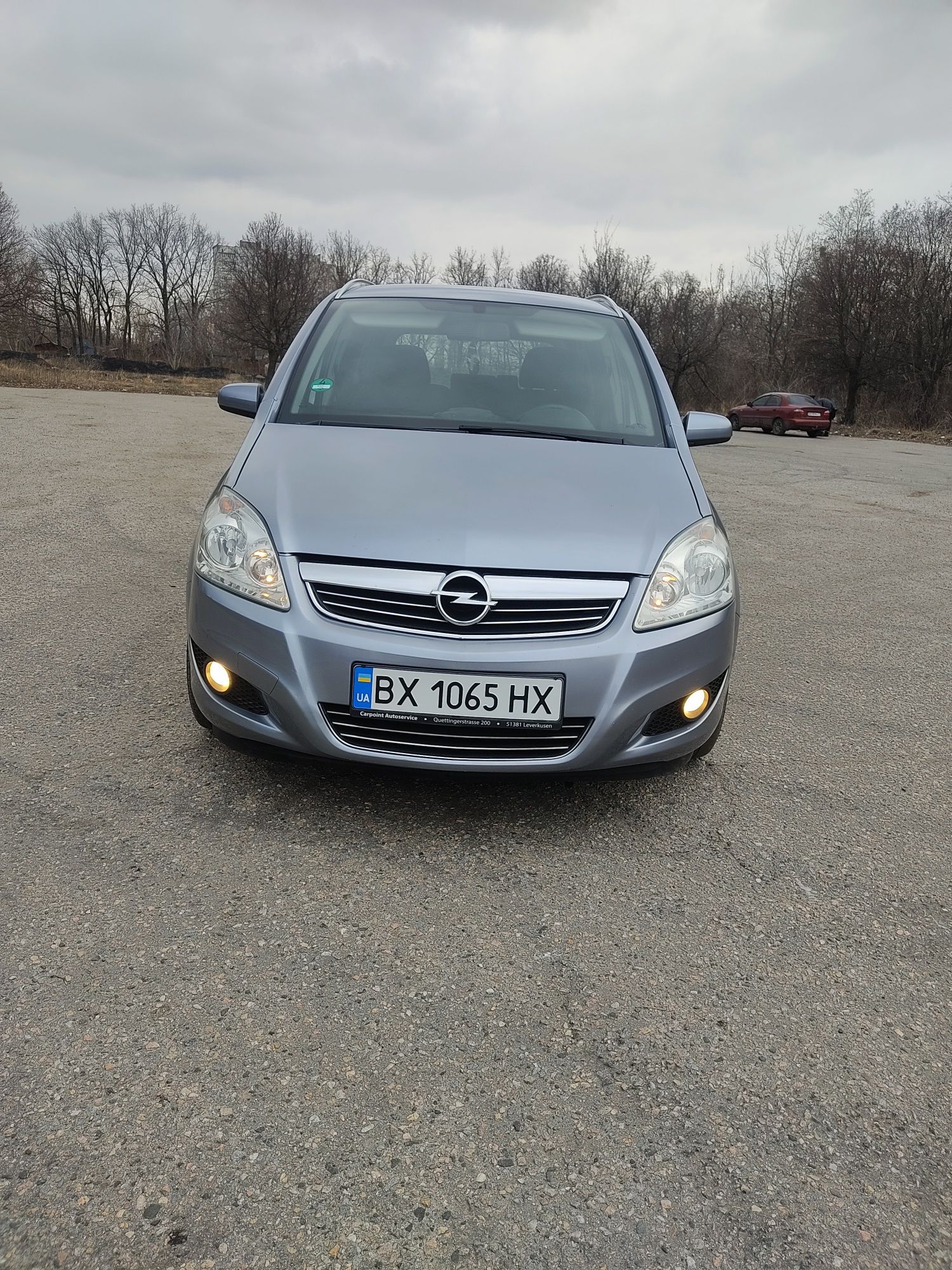 Opel Zafira B 2008г 1.6