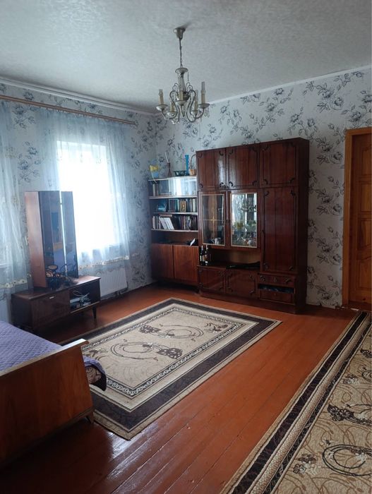 Продам дом в г.Остер в 3 минутах от реки Десна