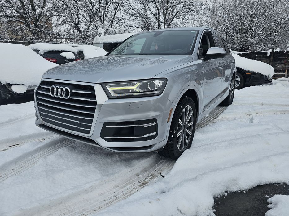 Ауді Q7 Audi  Q7