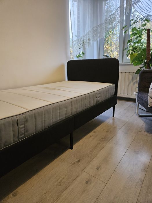 Łóżko 90 x 200 stan bardzo dobry