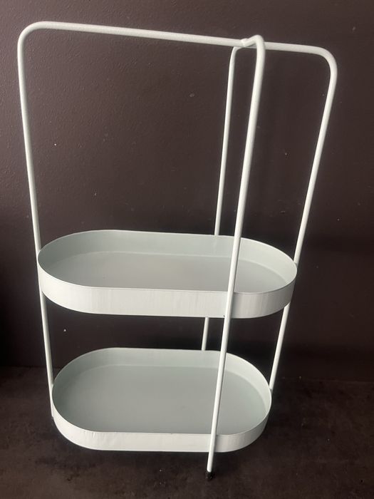 Stojak na kubki, szklanki