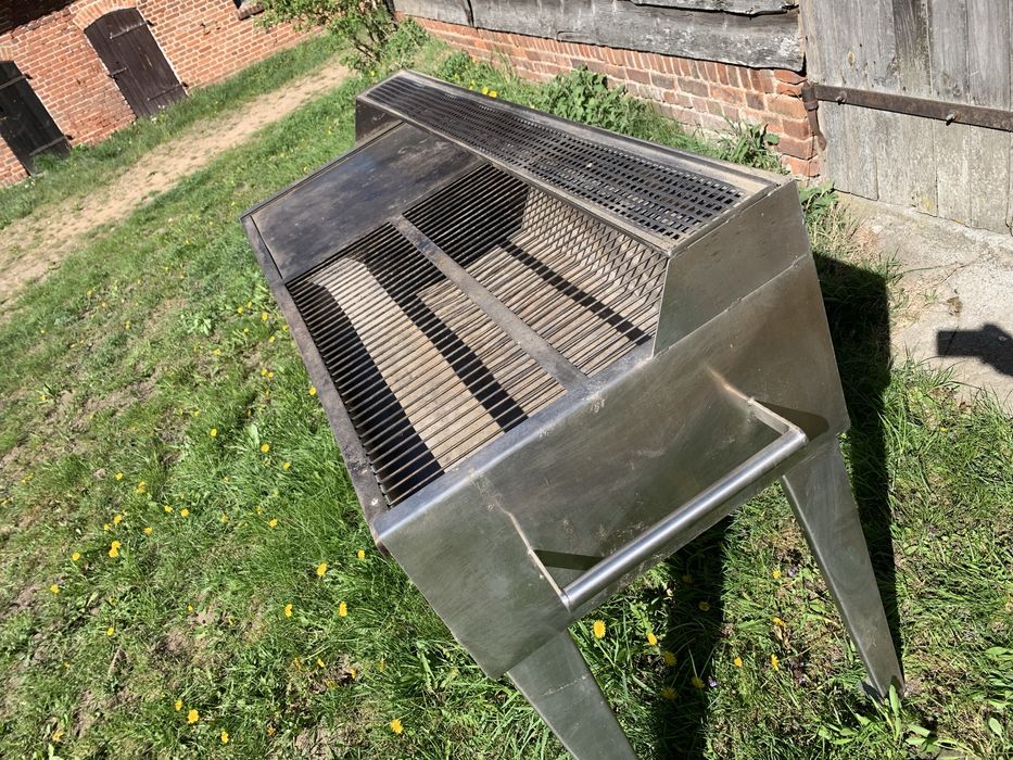 Duży Grill gastronomiczny ze stali nierdzewnej
