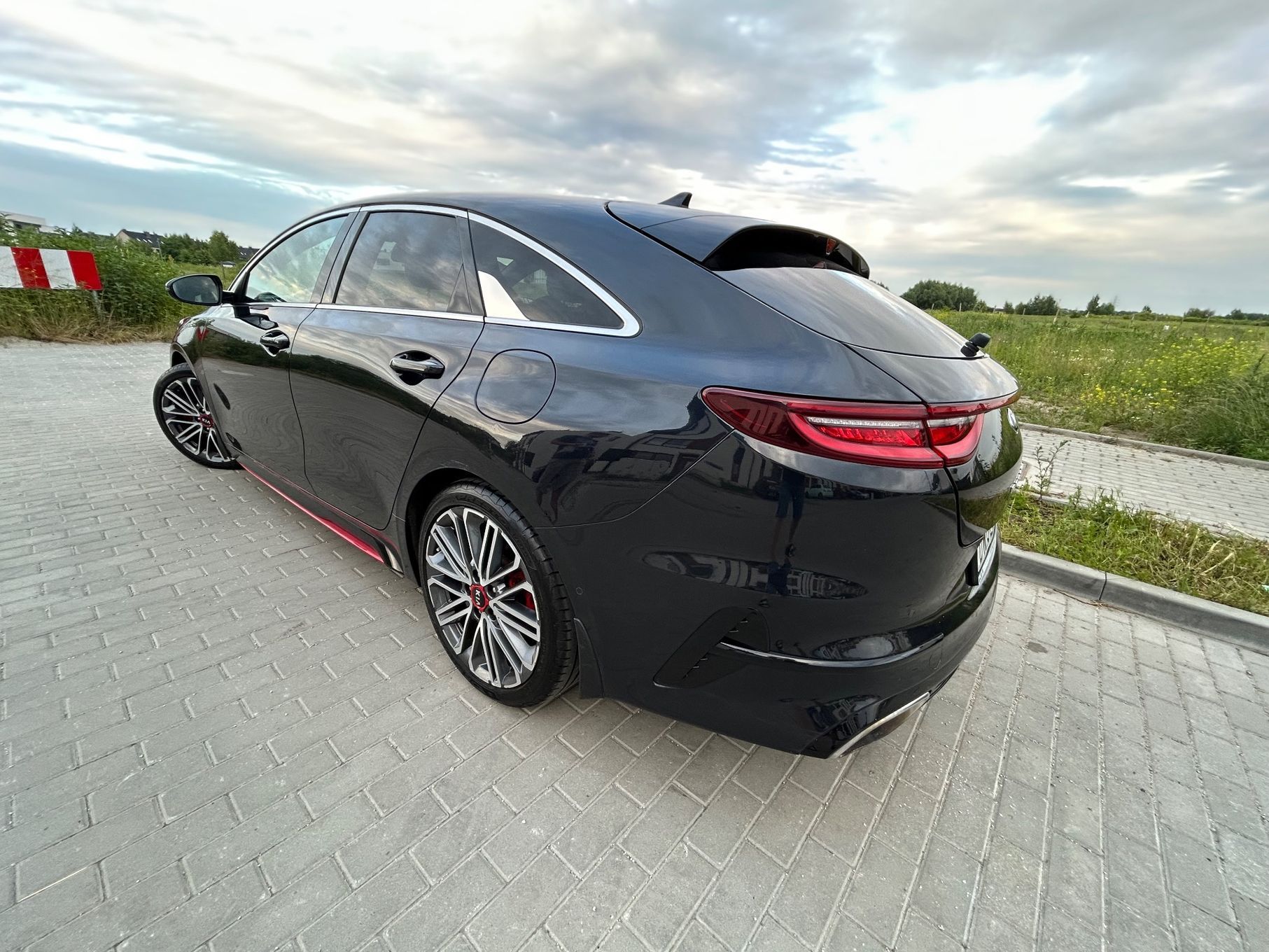 Kia ProCeed Kia ProCeed 1.6 T-GDI GT DCT
