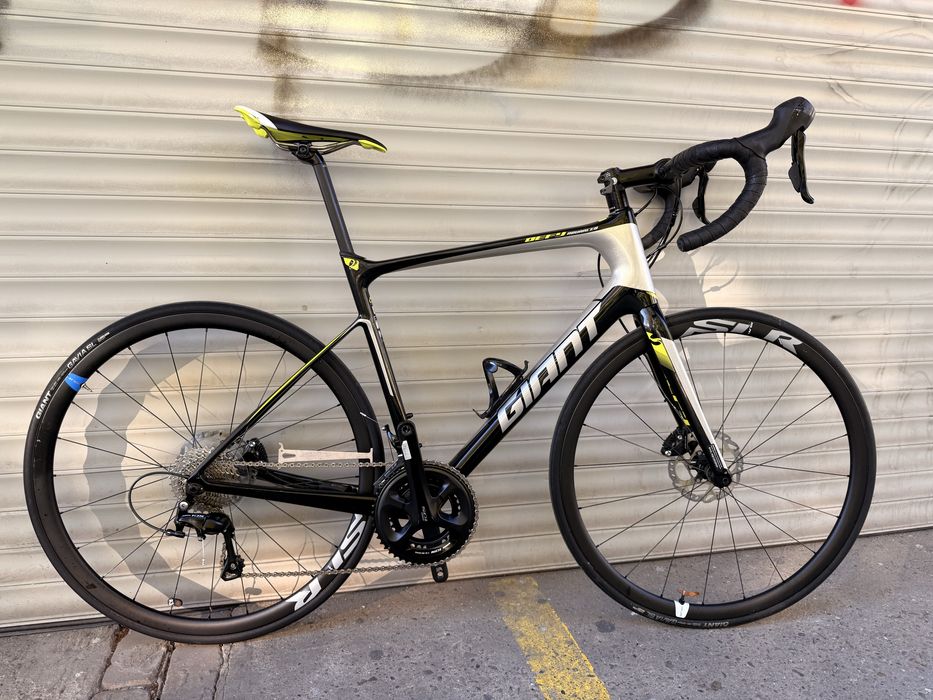 Rower szosowy giant defy advanced 2 r.  M/L shimano 105 2/11