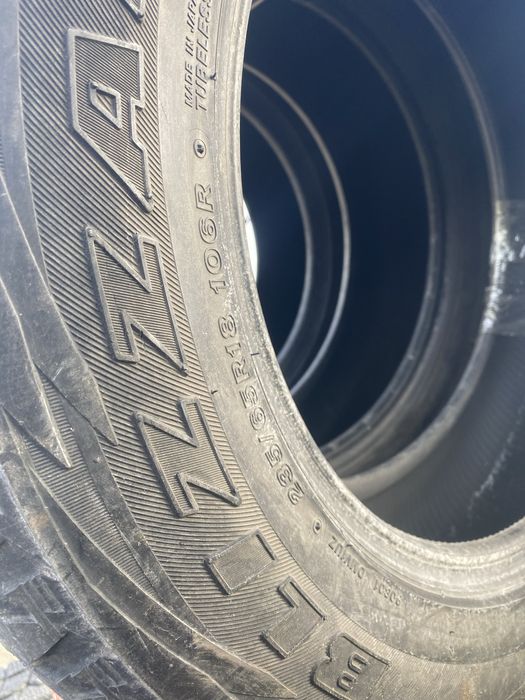 235 65 18 Brogestone Blizzak