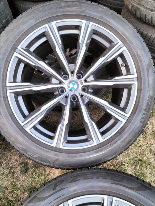 Felgi BMW X5 G05 M Pakiet 20 Dwie szerokości+opony Pirelli