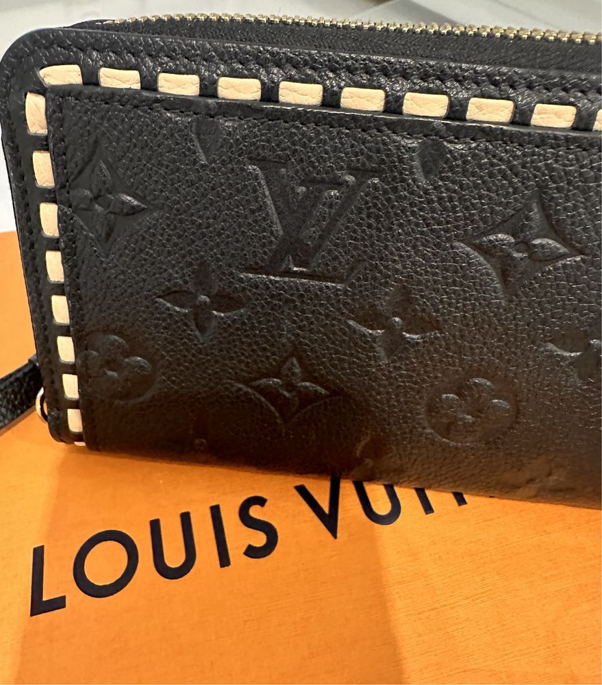 Кошелёк Zippy LOUIS VUITTON. Оригінал