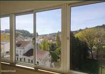 Apartamento T3 - Arrendar - Alcobaça - Centro