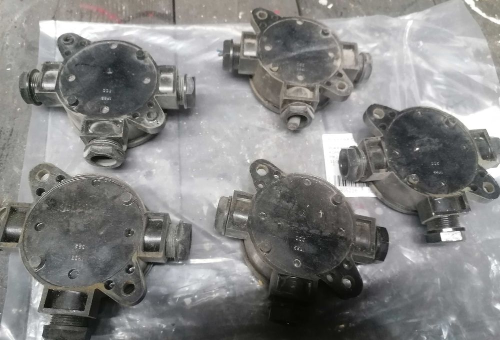Puszka elektryczna OSPEL PRL retro bakielit bakielitowa stara zabytek