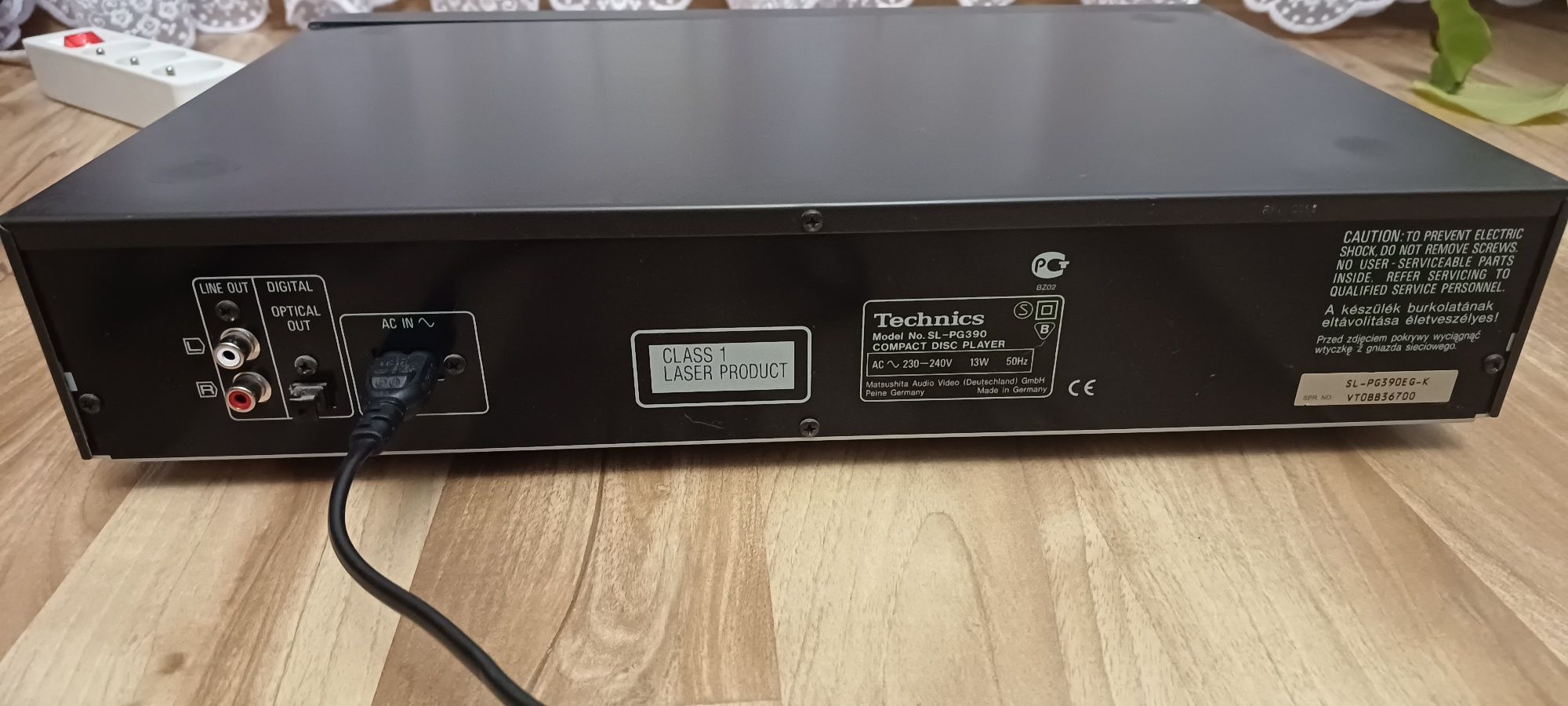 CD Technics SL-PG 390