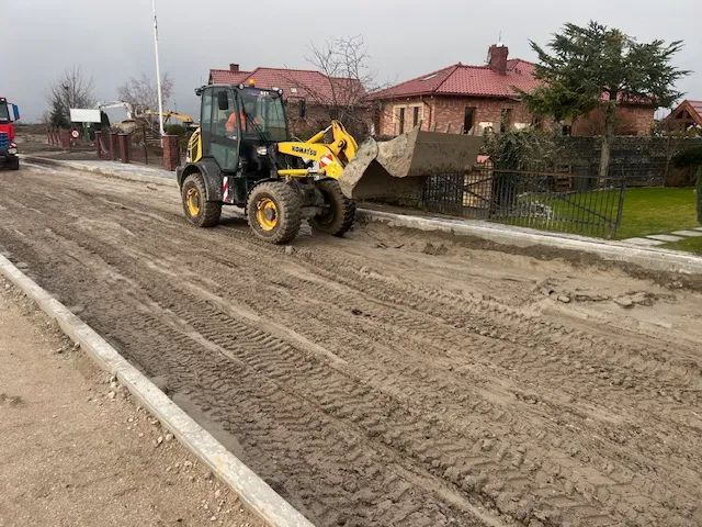 Komatsu Wa80  Salon polska