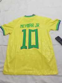 Camisola brasil com Vinicius e neymar jr ou sem nome