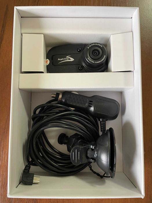 Автомобільний відеореєстратор Aspiring AT200