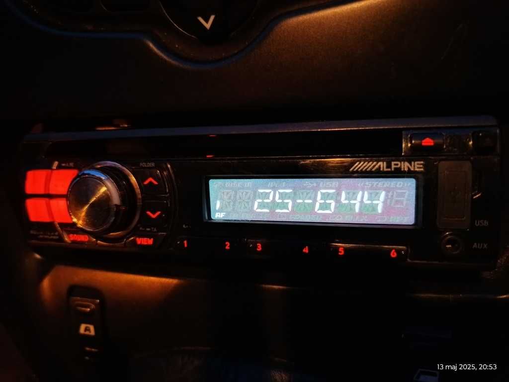 RadioCD iPod AUX USB ALPINE CDE120RR 4x50W MP3 Bass Subw Bluetoot 2RCA