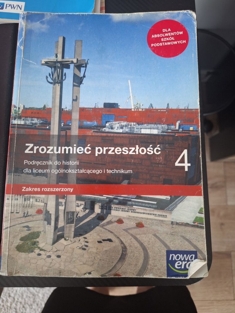 Sprzedam podręcznik do  Histori do klasy 4 liceum I technikum