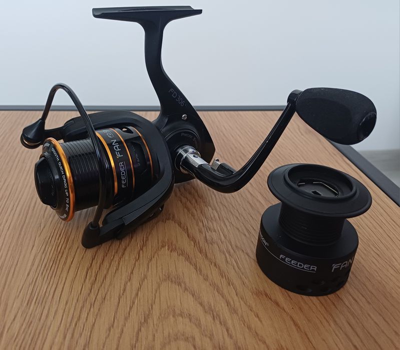 Nowy Kołowrotek Robinson VDE Feeder Fan FD(colmic rive traper sensas)