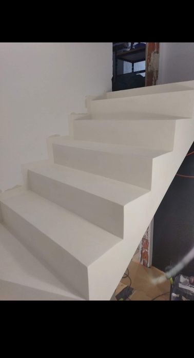 Posadzki żywiczne, mikrocement, kamienne dywany,hydroizolacje epdm