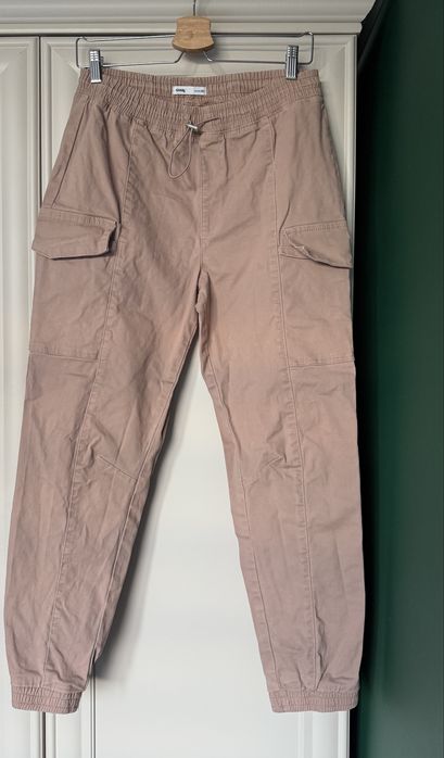 Jasnobrązowe joggery damskie Sinsay L