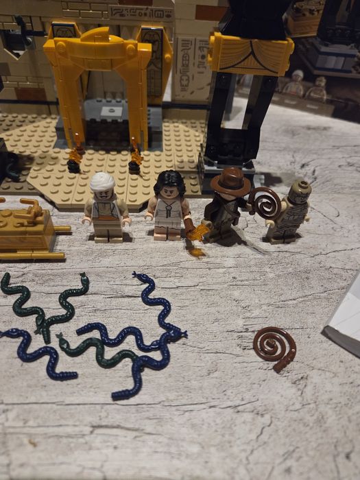 Klocki LEGO Indiana Jones 77013