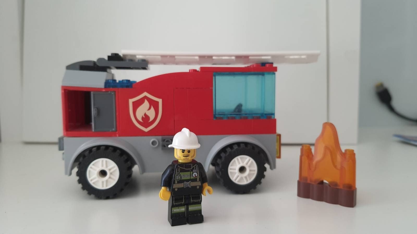Zestaw lego pojazdy