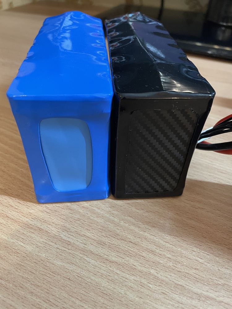 Акумулятори для FPV дронов 6s 2 p 8000 mAh 90 a