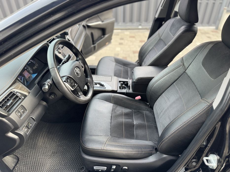 Toyota Camry 50-2012 р.в