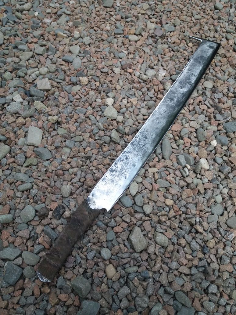 Miecz tasak Uruk Hai Władca Pierścieni