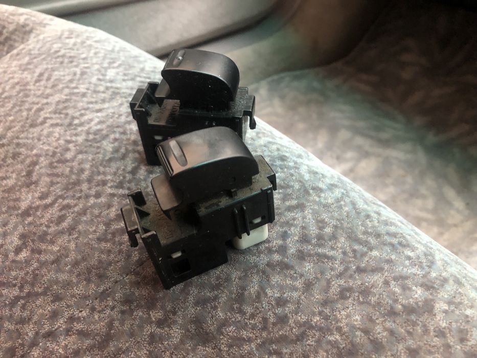 Продам кнопки стеклоподьемников jzx 100 mark cresta chaser