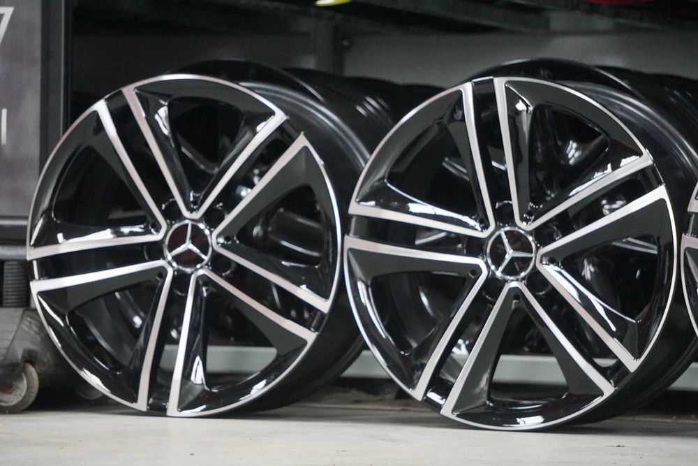 Alufelgi Mercedes CLS W257 8Jx18 i 9Jx18 et33 czarna perla i cnc