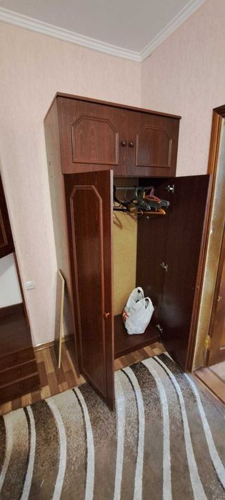 Шафа стінка у вітальню у спальню