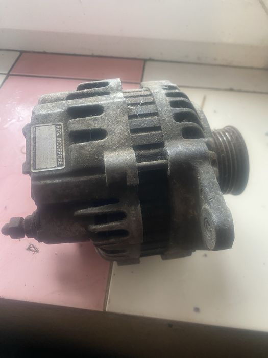 Генератор Пежо405