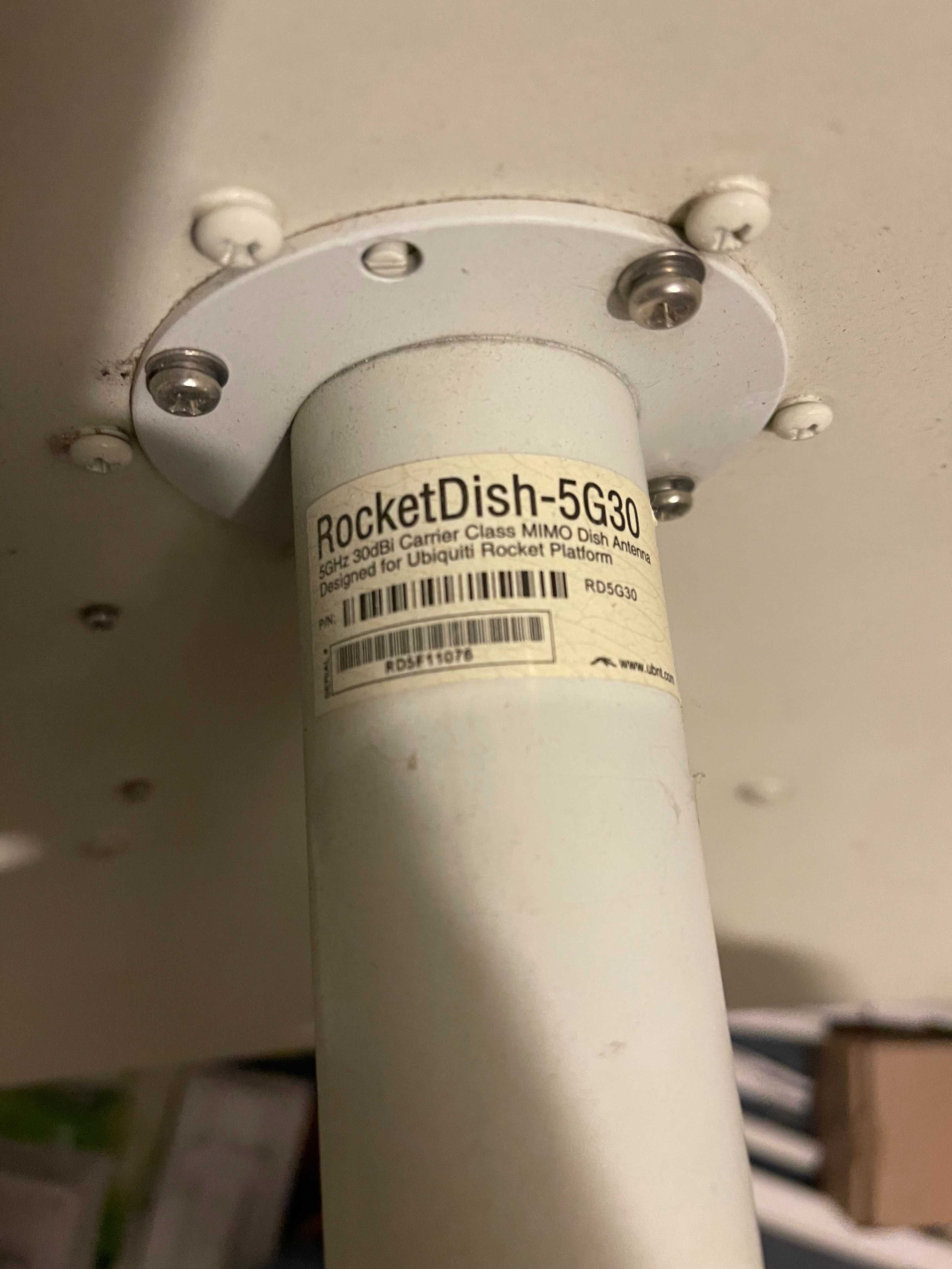 Antena RocketDish-5G30  Ubnt 30 dBi 2xMIMO ubiquiti