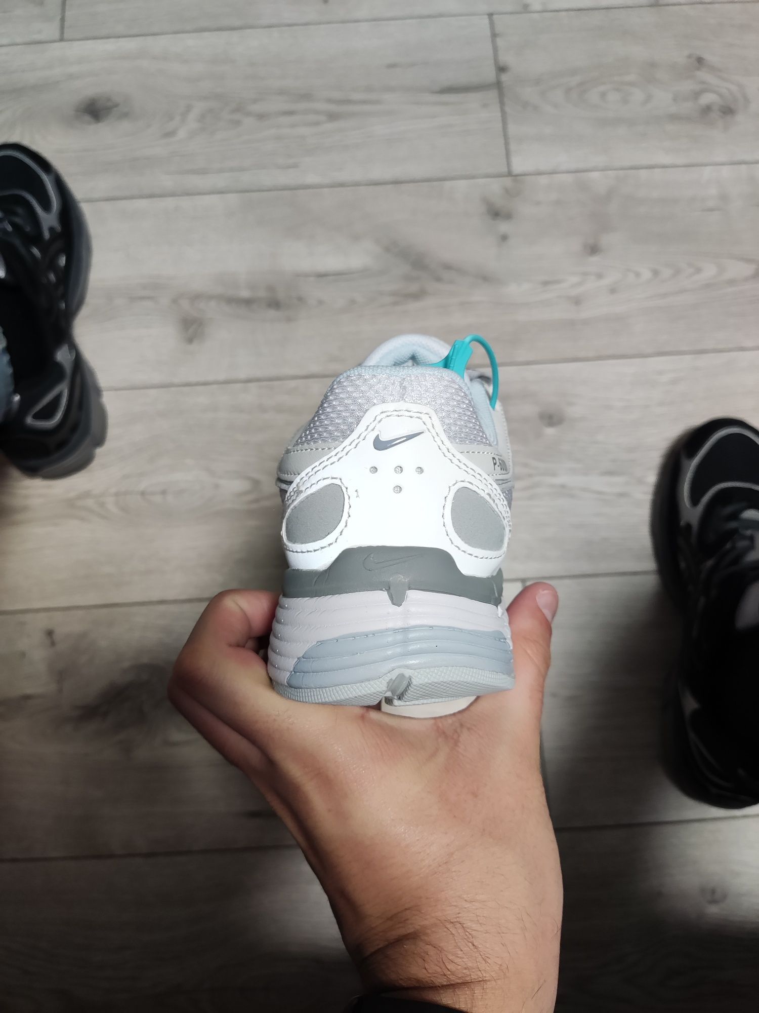 РОЗПРОДАЖ БЕЗ ПЕРЕДОПЛАТИ Nike P-6000 White Grey,жіночі п6000 чоловічі