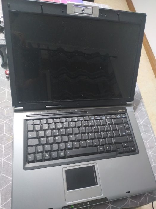 Portatil ASUS F5R