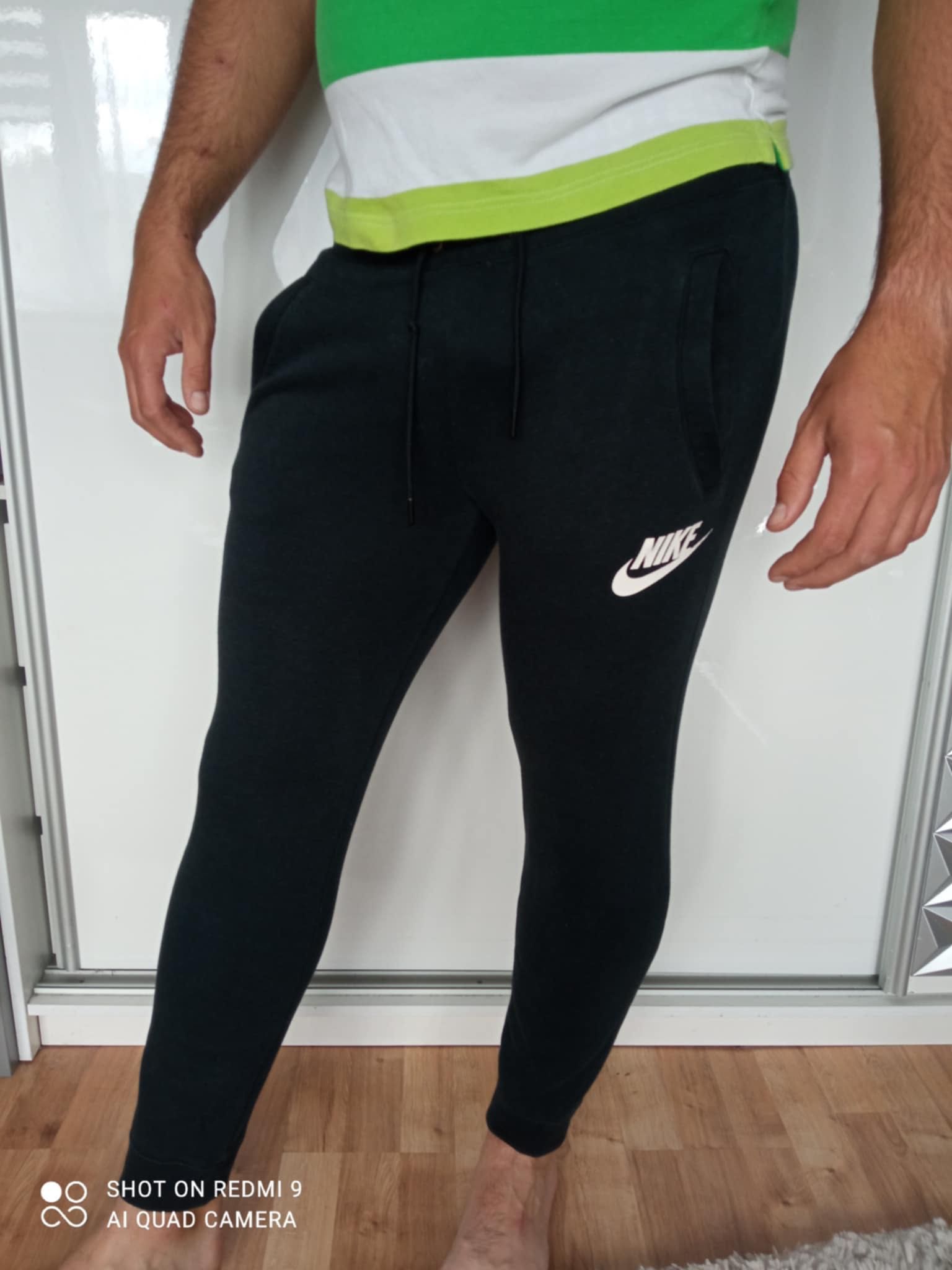 Spodnie dresowe męskie Nike S oryginalne