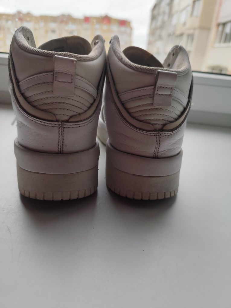 Кроссовки Nike 38р-р
