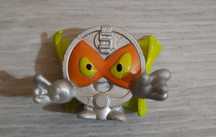 Figurka Super Zings Silver Johnny srebrna moneta srebrny seria 3 208