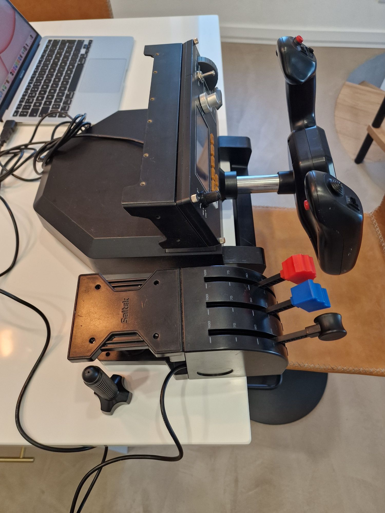 Pro flight yoke Saitek+painel múltiplo+acelaração