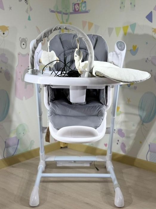 Стільчик для годування + крісло-гойдалка Caretero