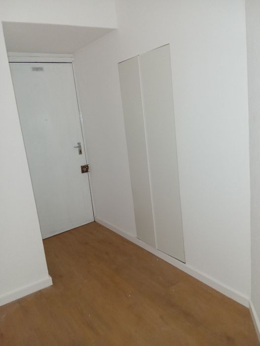 Apartamento T1 renovado