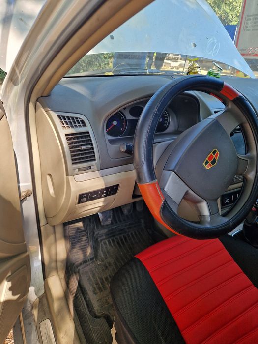 Четверть Geely Emgrand Хетчбек Джили Емгранд