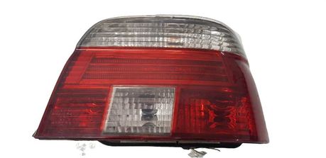 BMW 5 E39 Sedan Lift Lampa Prawa Tylna Prawy Tył PT