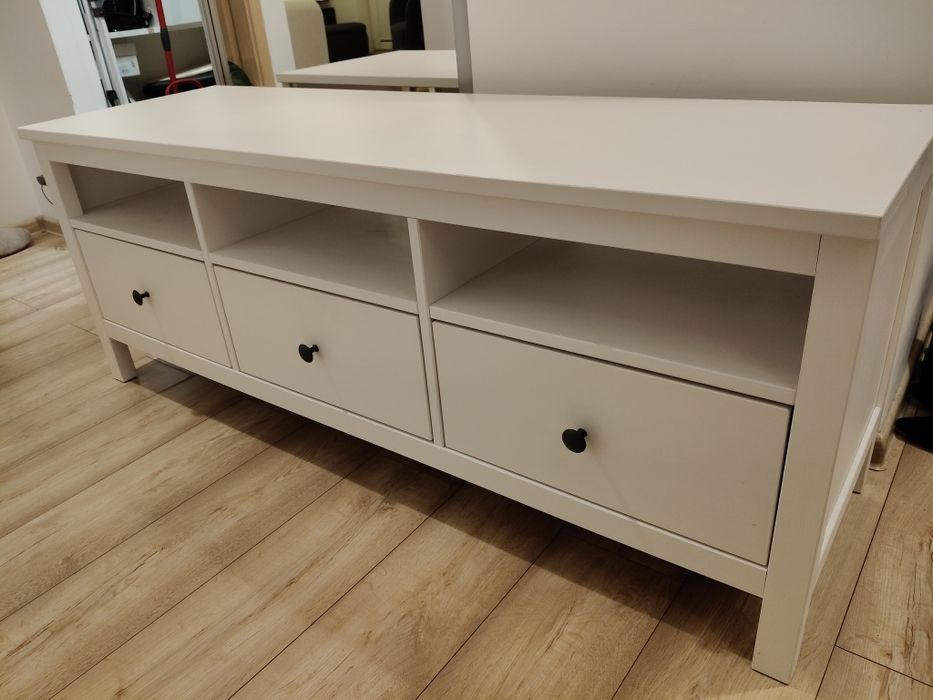 Sprzedam szafkę RTV IKEA HEMNES