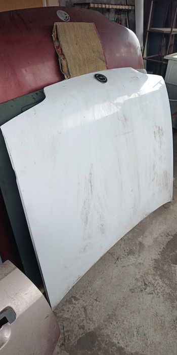 Капот Opel Вектра А В Kadett в заводському стані відмінний