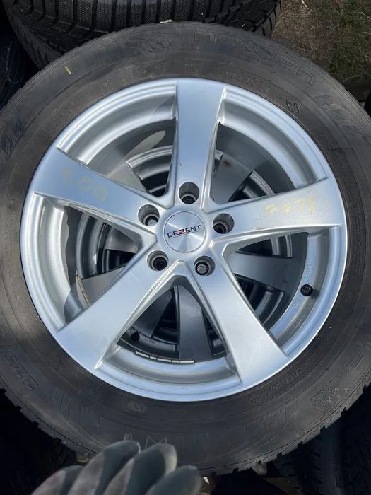 DEZENT RE 17x7.5 5x114.3