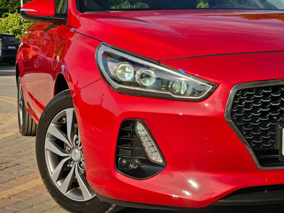 Hyundai I30 Full Led Navi Kamera Pdc Temoomat Mulfitunkcja Kubły Grzane Asystent