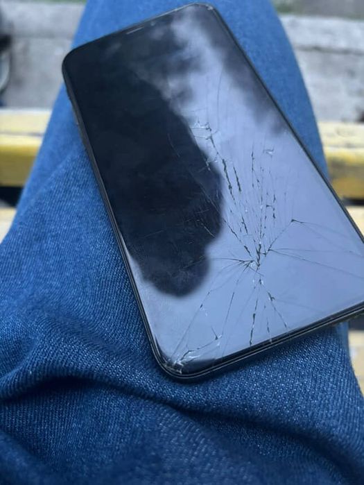 Продам iphone xs 64 gb